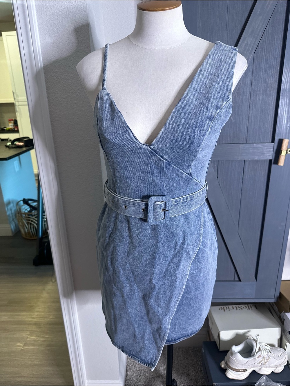 NEW Without Tags. VICI Light Blue Denim Wrap Mini Dress with Belt